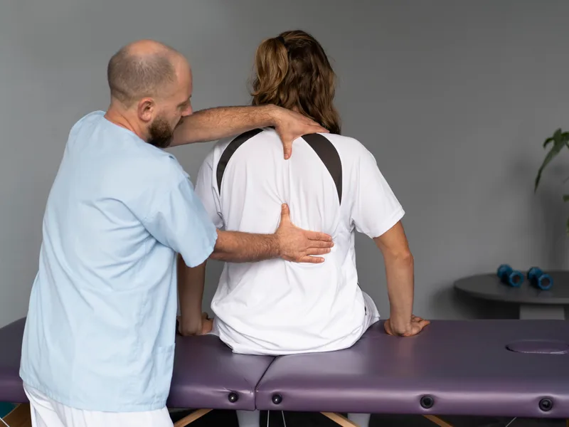Knee Decompression at Prairie Star Chiropractic in Hudsonville