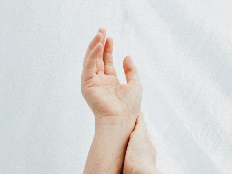 How Prairie Star Chiropractic treats neuropathy in Hudsonville