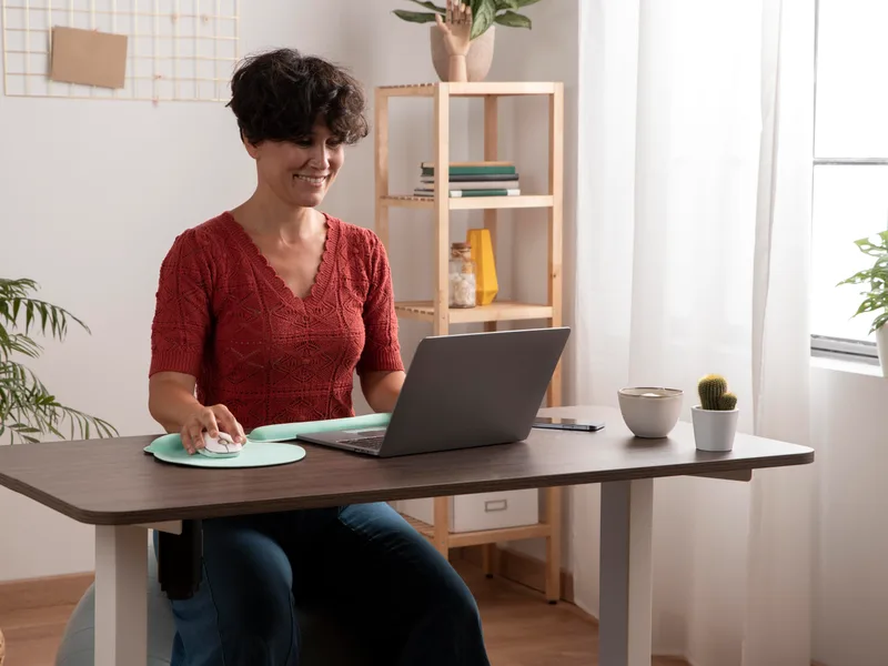 How Prairie Star Chiropractic treats poor posture in Hudsonville