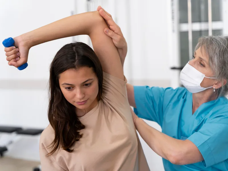 Prairie Star Chiropractic treating rotator cuff injury in Hudsonville