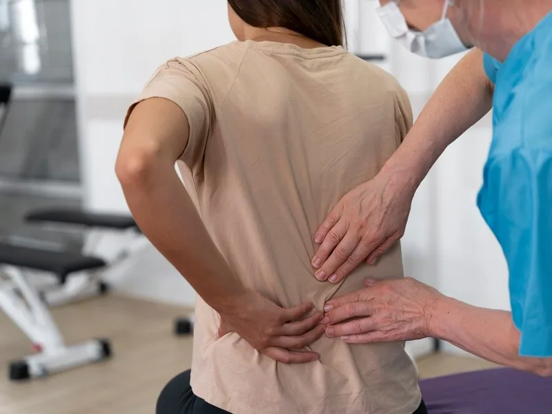 How Prairie Star Chiropractic treats sciatica in Hudsonville